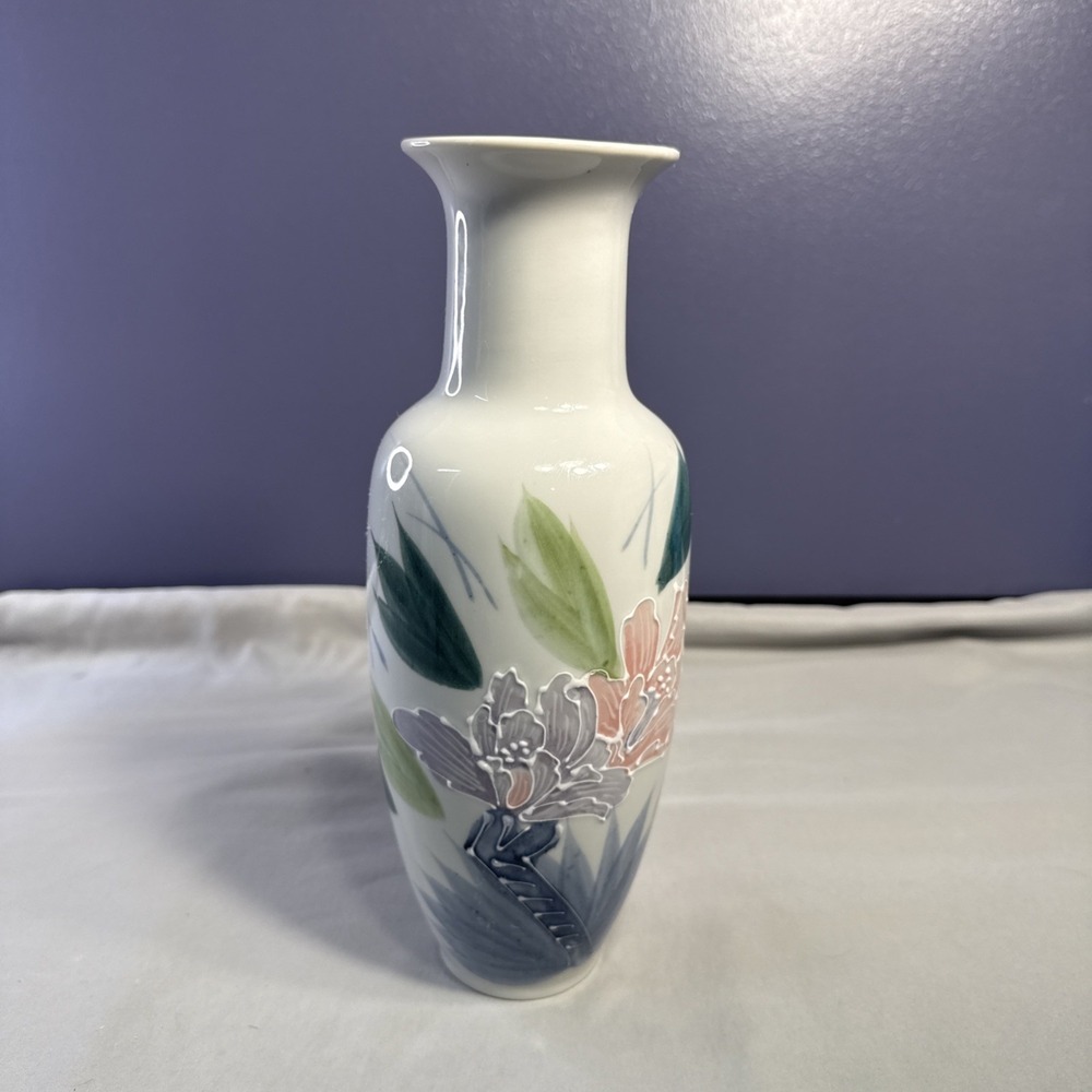 Vintage Otagiri Japan 10.75" Fine China Vase Hand-Painted Moriage Iris Floral